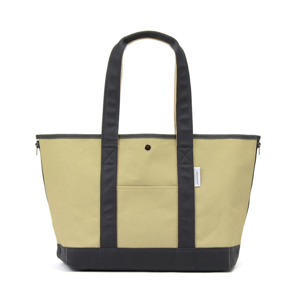 アウトドアユースに、レジャーシートにもなる2WAYトートバッグ