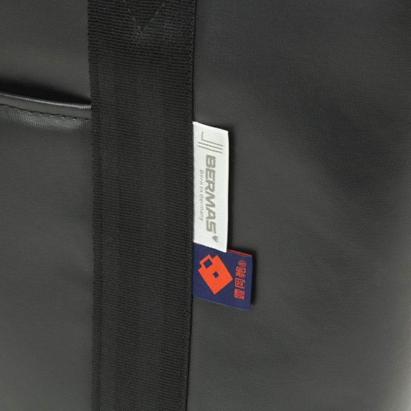 兵庫県鞄工業組合認定企業に生産され審査に合格した優良品の豊岡鞄