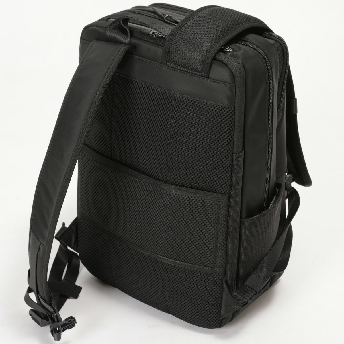 No.60690：デイパックM | BERMAS OFFICIAL WEB SHOP