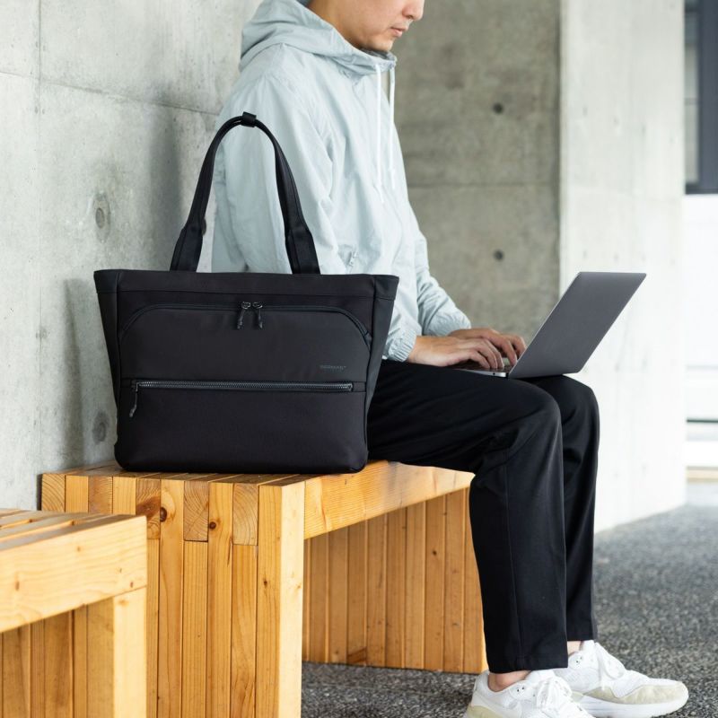 No.60692：横型トート37cm | BERMAS OFFICIAL WEB SHOP