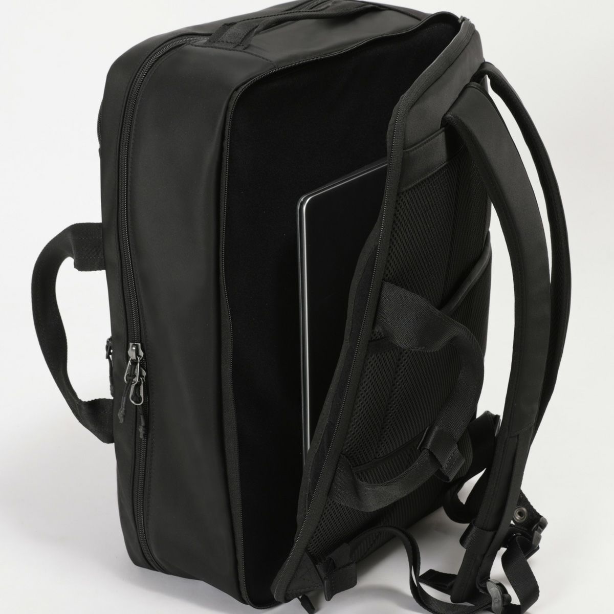 No.60694：オーバーナイター2WAYリュック | BERMAS OFFICIAL WEB SHOP