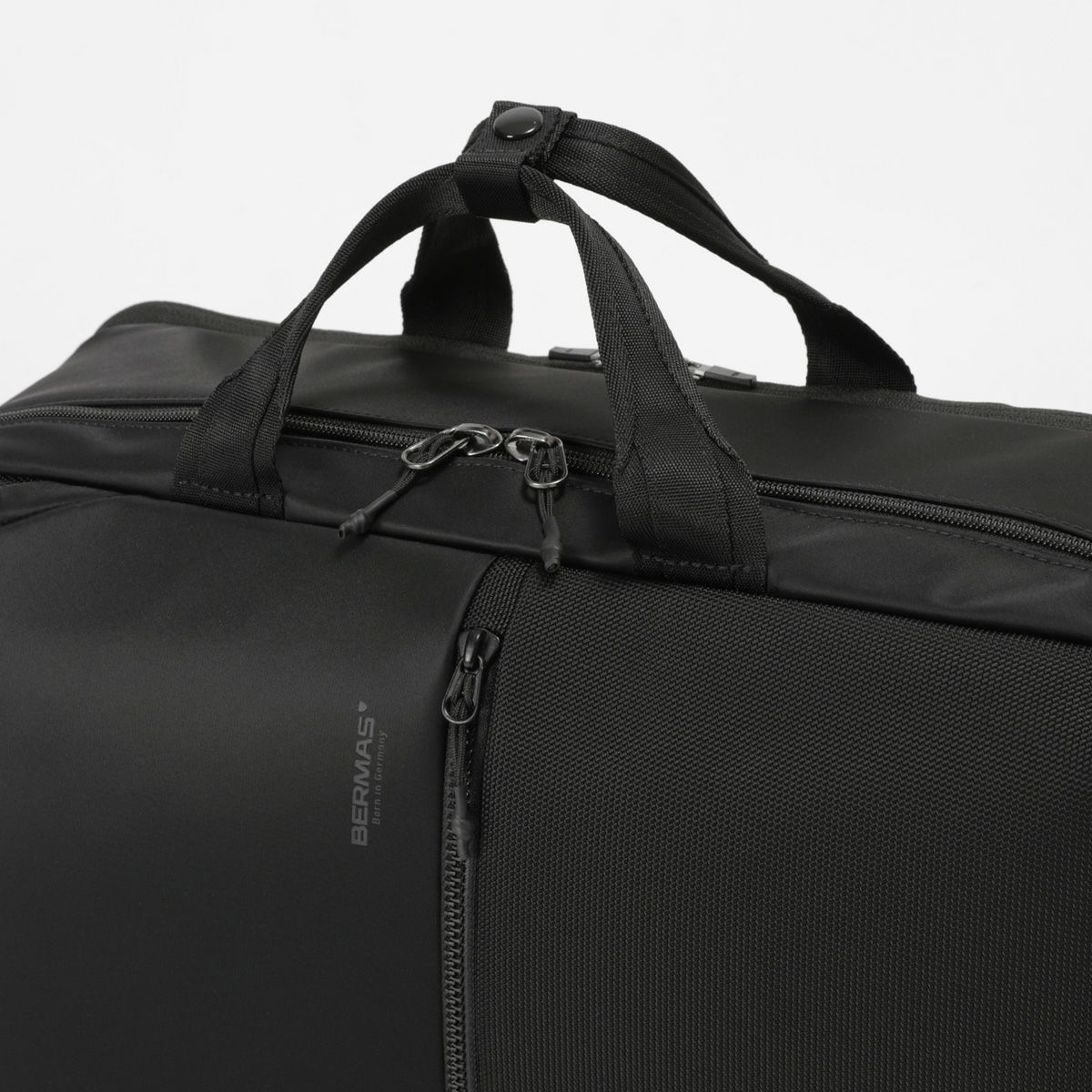 No.60694：オーバーナイター2WAYリュック | BERMAS OFFICIAL WEB SHOP