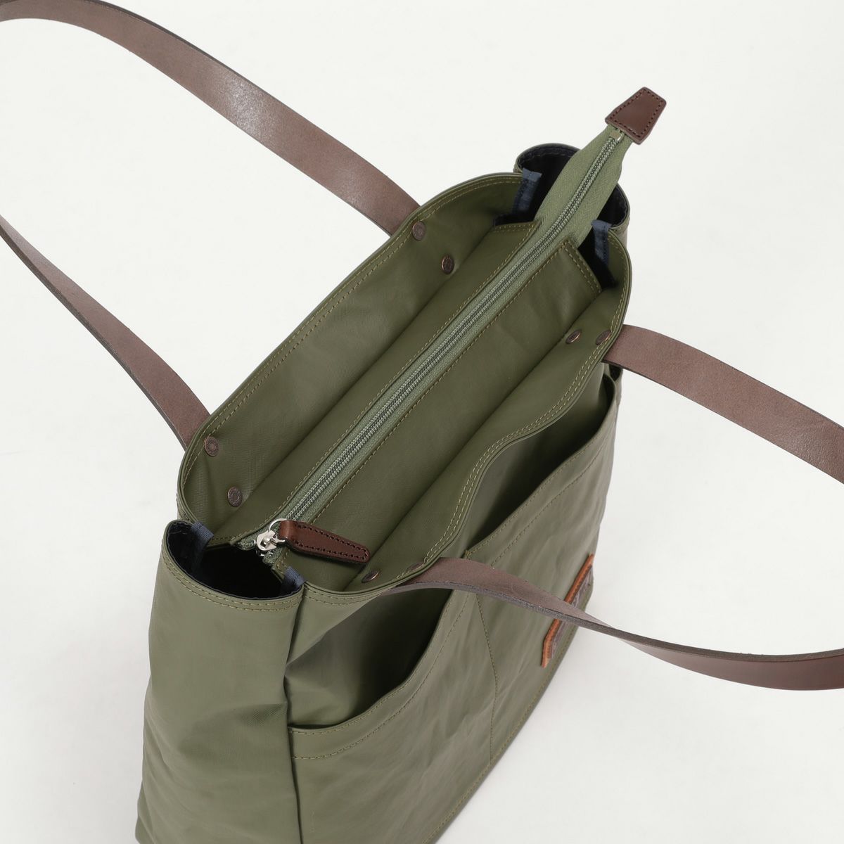 No.60606：天ファスナー縦型トート（豊岡鞄） | BERMAS OFFICIAL WEB SHOP