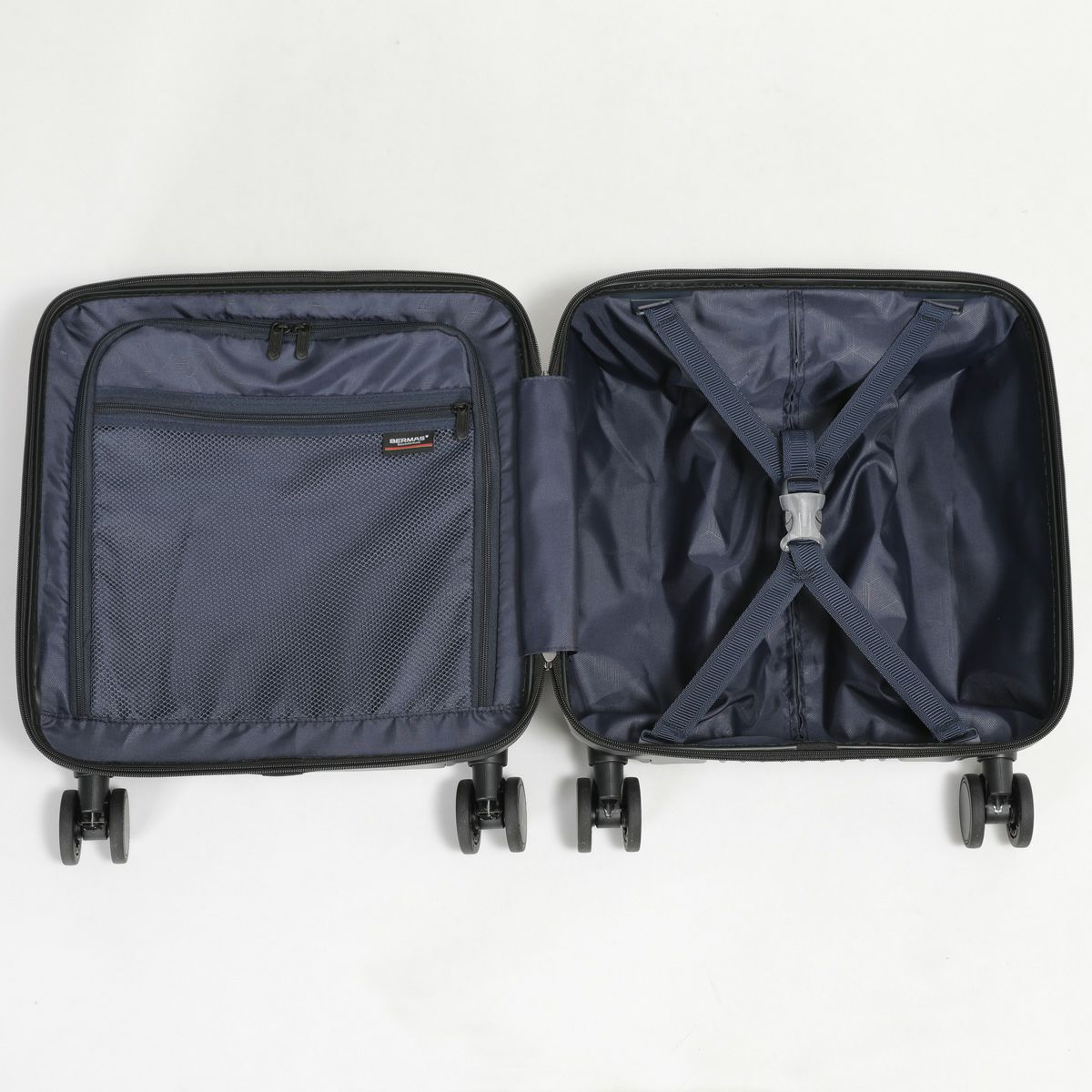 No.60565：[新仕様] ワンタッチフロントオープン 32L 39cm | BERMAS