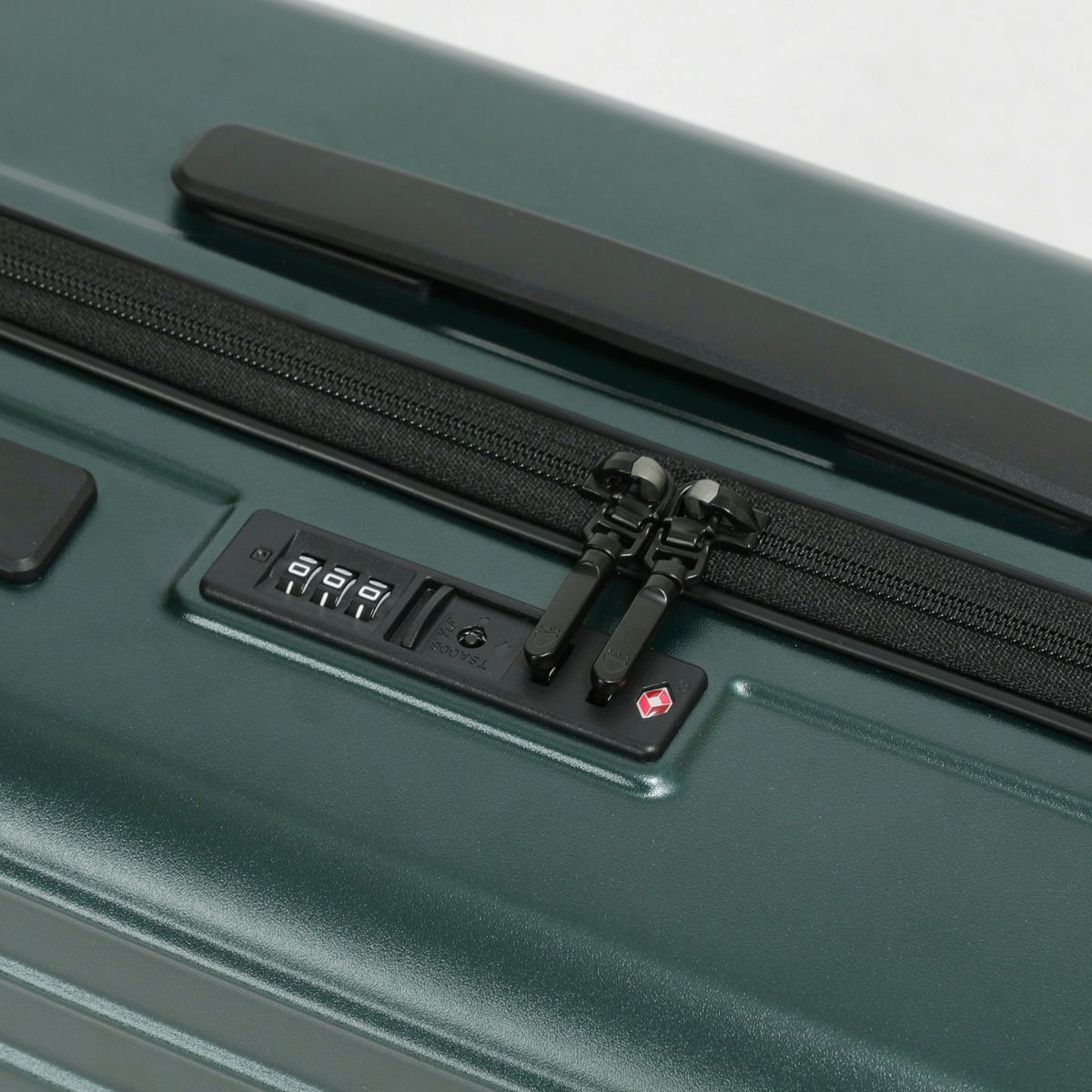 ヘリテージ3 ファスナー36L