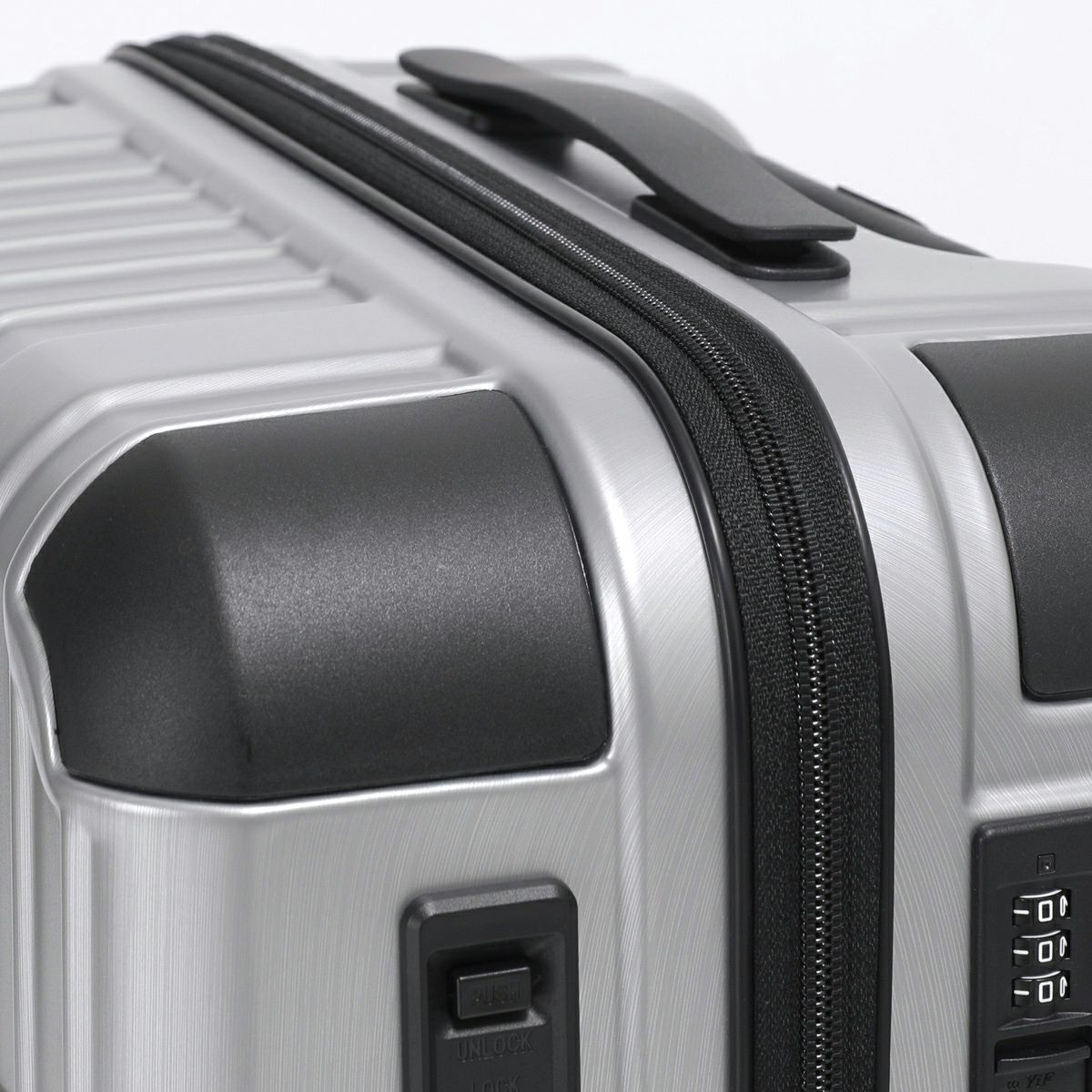 ヘリテージ3 ファスナー57L