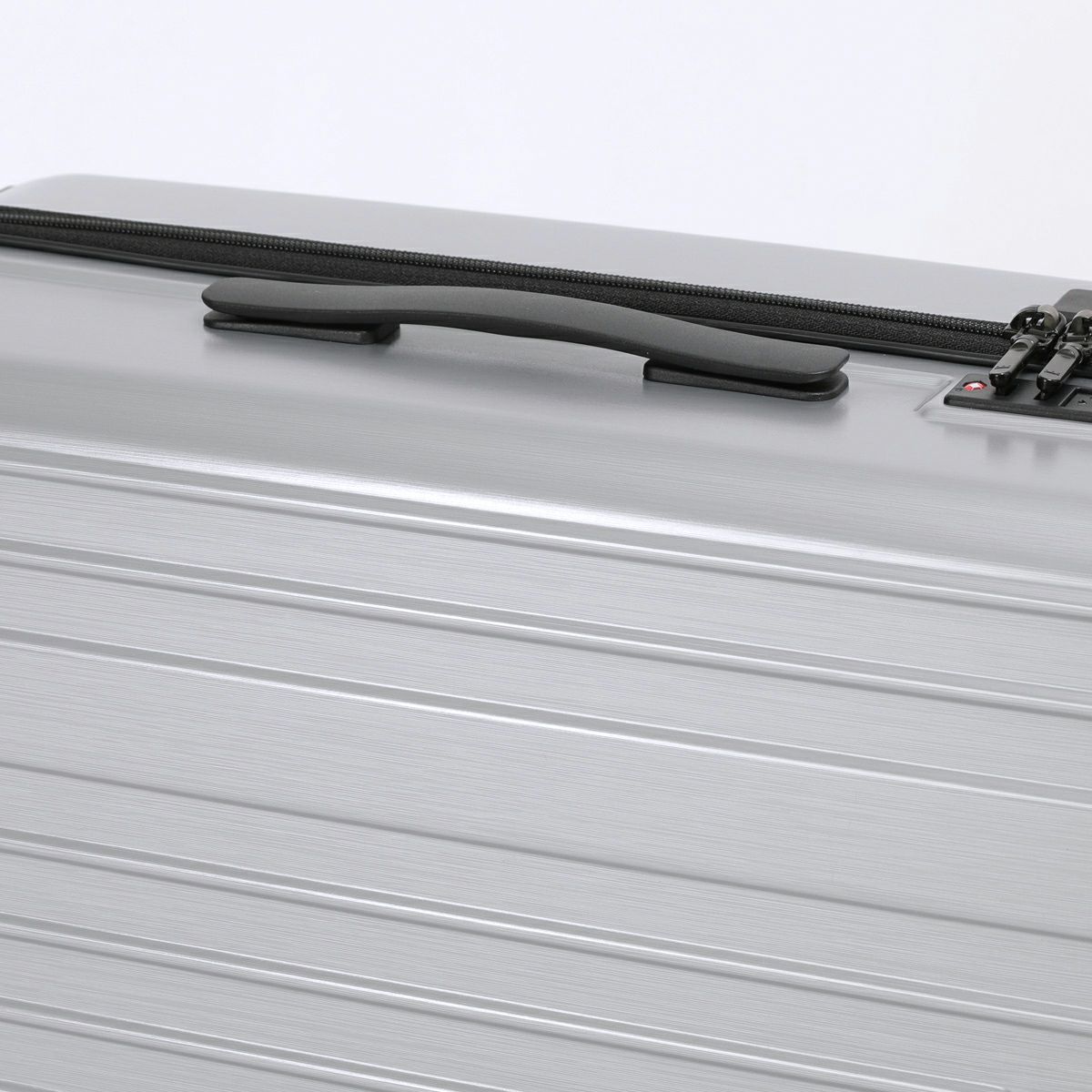 ヘリテージ3 ファスナー57L